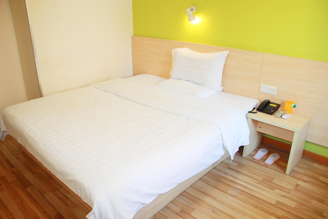 7Days Inn Huludao Xingcheng Hot Spring Street Экстерьер фото