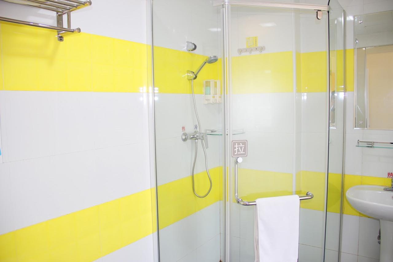 7Days Inn Huludao Xingcheng Hot Spring Street Экстерьер фото